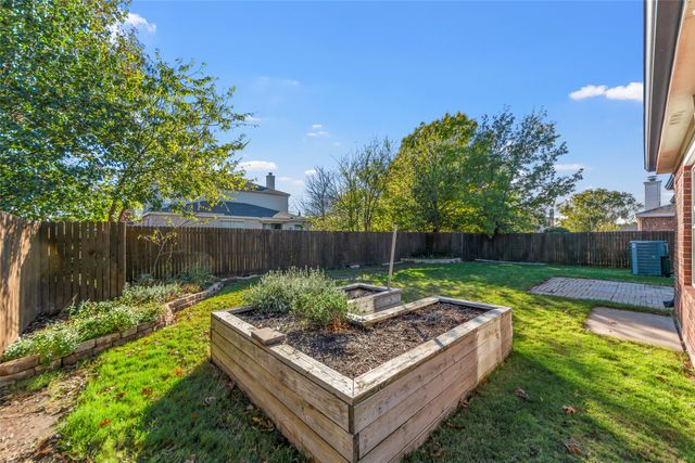 2404 Breanna Way, Little Elm, TX 75068