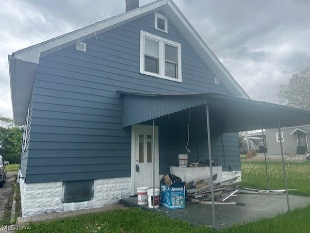 734 Cambridge Avenue, Youngstown, OH 44502