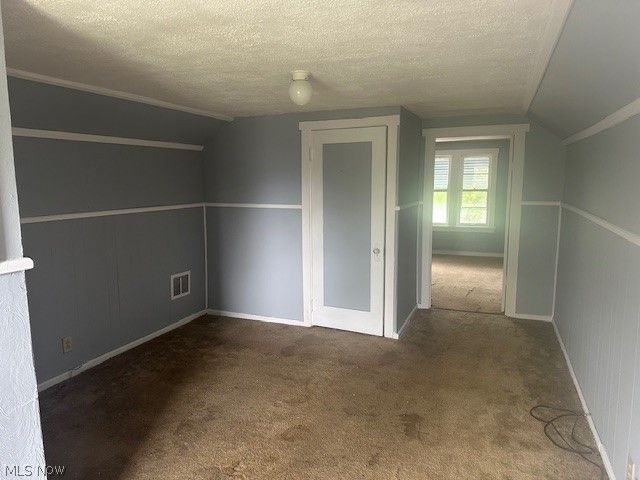 734 Cambridge Avenue, Youngstown, OH 44502