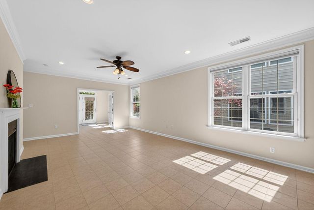 20598 CRESCENT POINTE PL, Ashburn, VA 20147