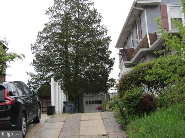 327 WAYNE AVE, Lansdowne, PA 19050