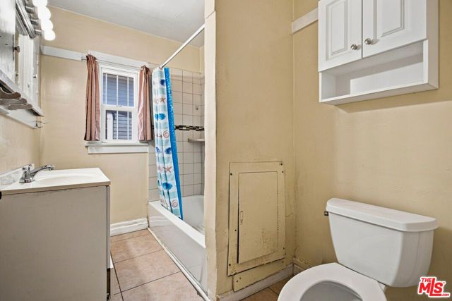 1223 Hague Court, Glendale, CA 91204