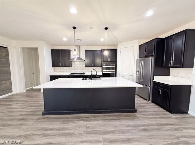 10619 Skye Paseo Avenue, Las Vegas, NV 89166