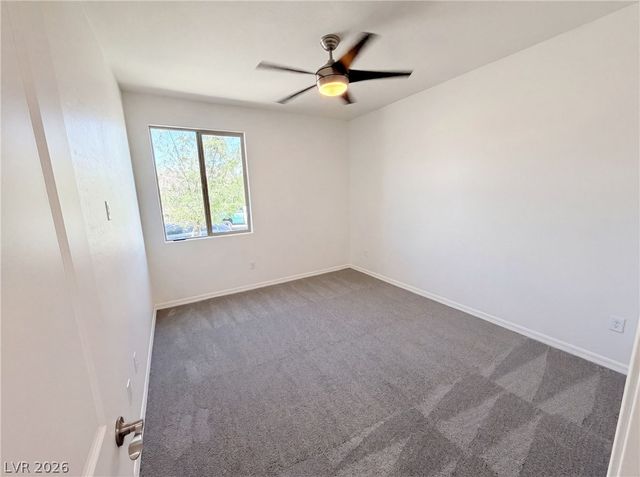 10619 Skye Paseo Avenue, Las Vegas, NV 89166