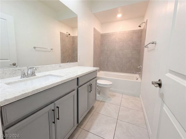 10619 Skye Paseo Avenue, Las Vegas, NV 89166