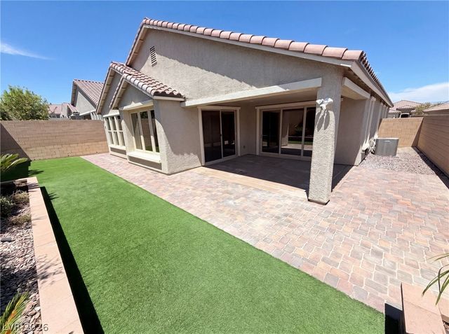 10619 Skye Paseo Avenue, Las Vegas, NV 89166