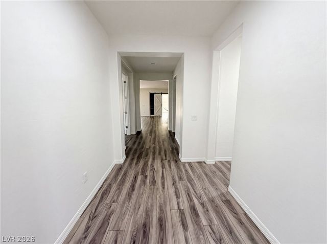 10619 Skye Paseo Avenue, Las Vegas, NV 89166