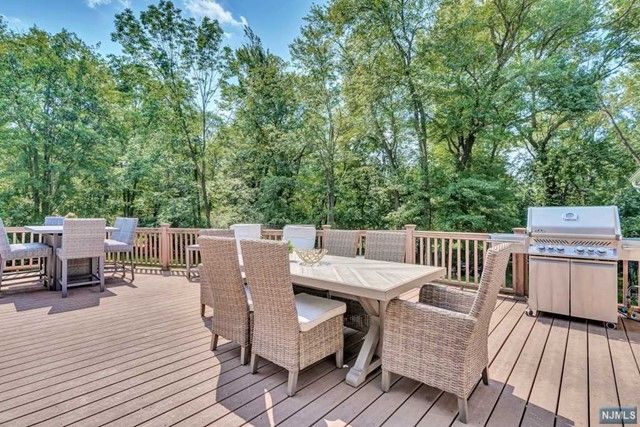 661 Campgaw Road, Mahwah, NJ 07430