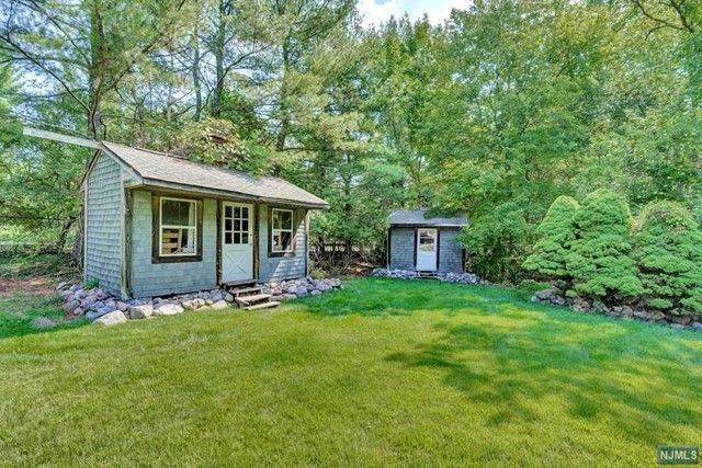 661 Campgaw Road, Mahwah, NJ 07430