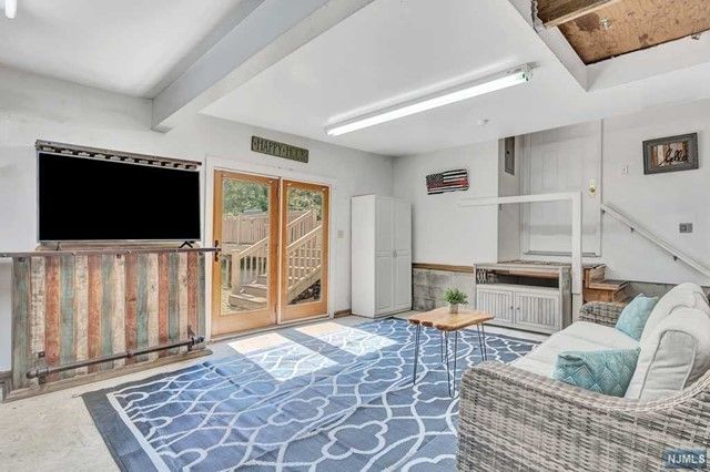661 Campgaw Road, Mahwah, NJ 07430