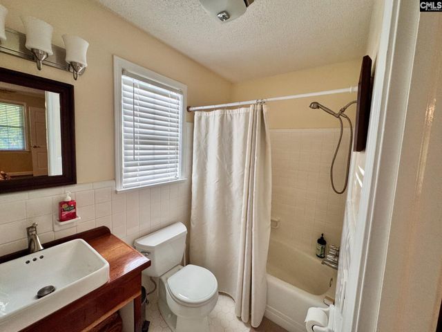 127 Leonard Circle, Camden, SC 29020