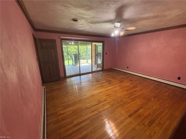 116 Battersea RD, Norfolk, VA 23503