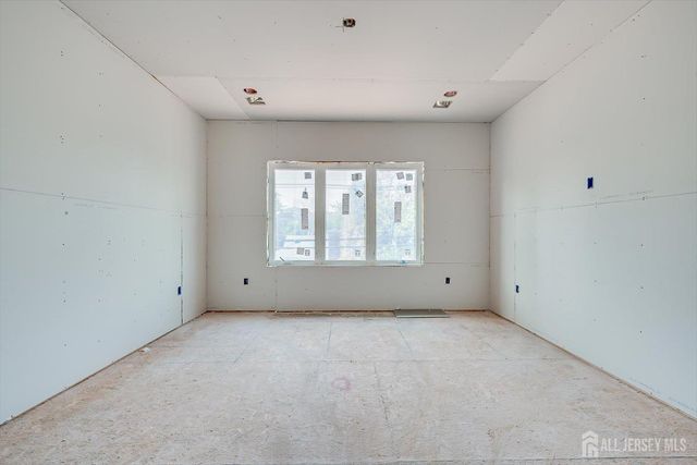 54 Nevsky Street, Edison, NJ 08820