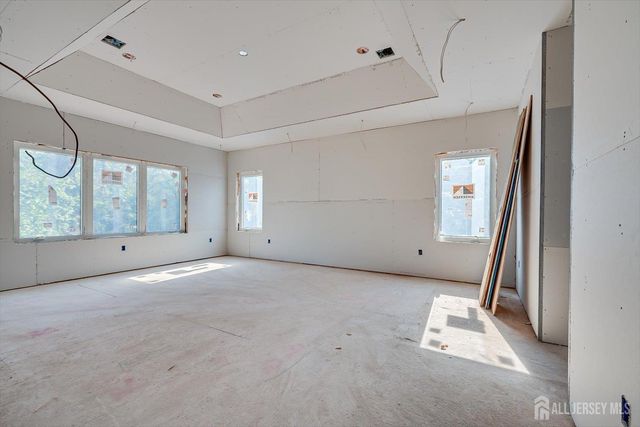 54 Nevsky Street, Edison, NJ 08820