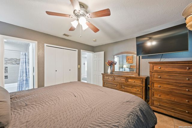 9830 Hildebrandt Rd, San Antonio, TX 78222