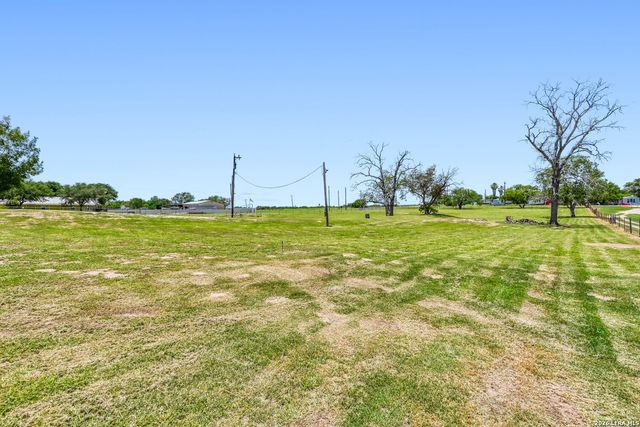 9830 Hildebrandt Rd, San Antonio, TX 78222