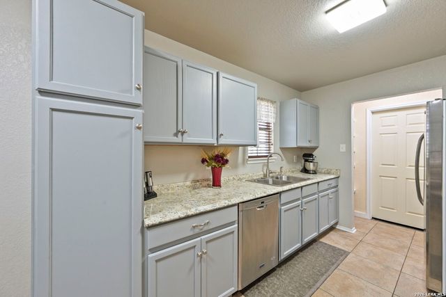 9830 Hildebrandt Rd, San Antonio, TX 78222