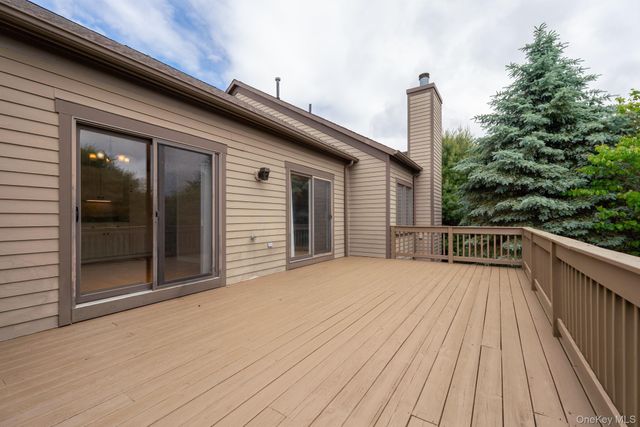 879 Heritage Hills B, Somers, NY 10589