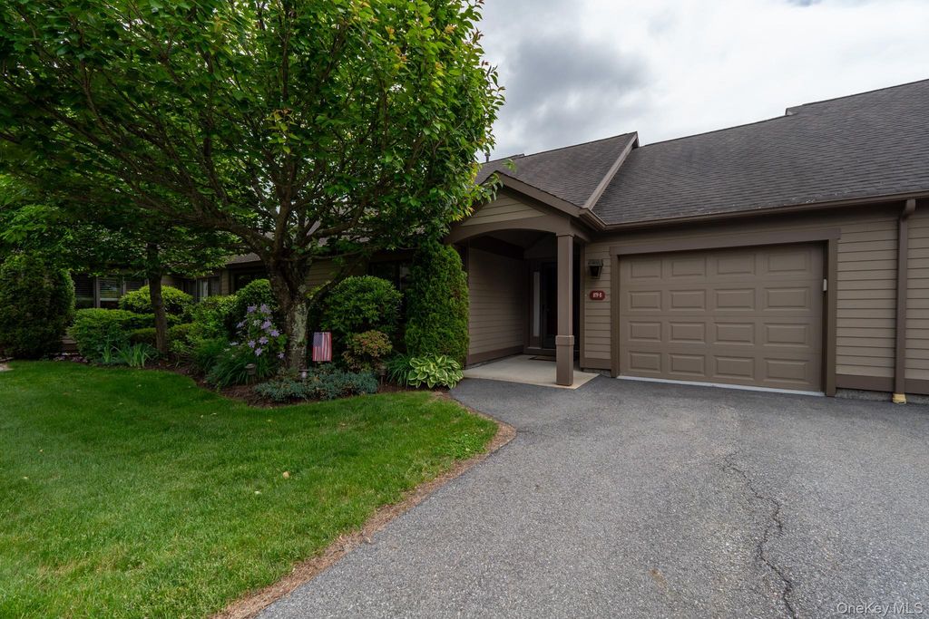 879 Heritage Hills B, Somers, NY 10589
