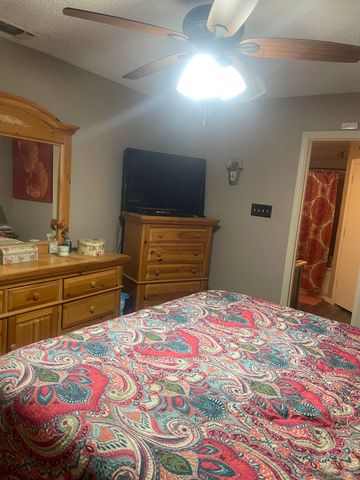 102 Sage Rd., Longview, TX 75604