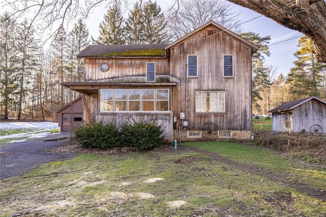 3989 Dean Road, Marion, NY 14505