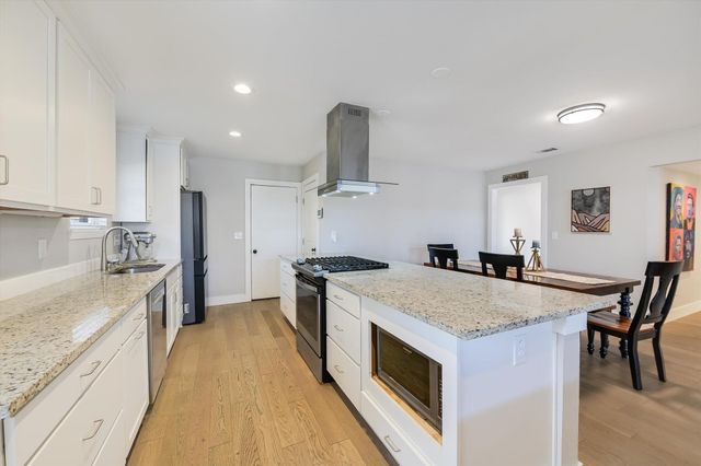 3013 W Terrace DR, Austin, TX 78757