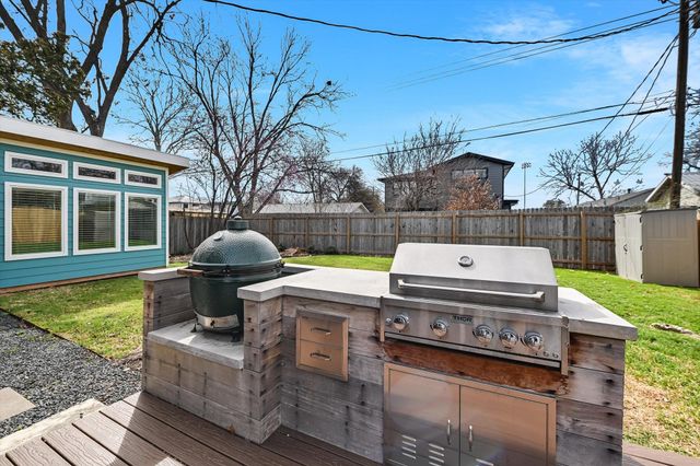 3013 W Terrace DR, Austin, TX 78757