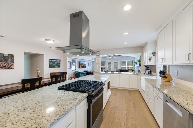 3013 W Terrace DR, Austin, TX 78757