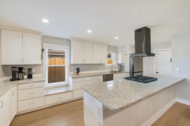 3013 W Terrace DR, Austin, TX 78757