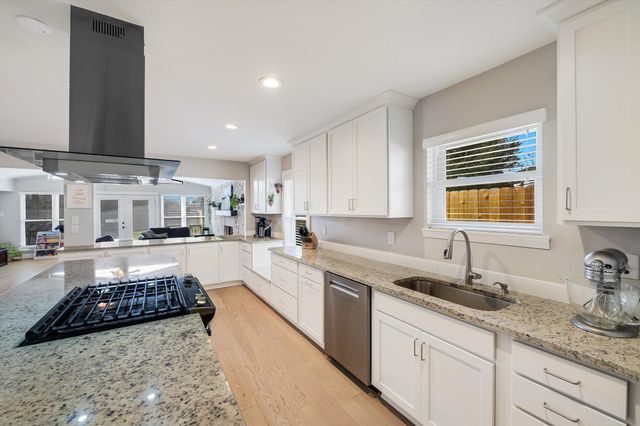 3013 W Terrace DR, Austin, TX 78757