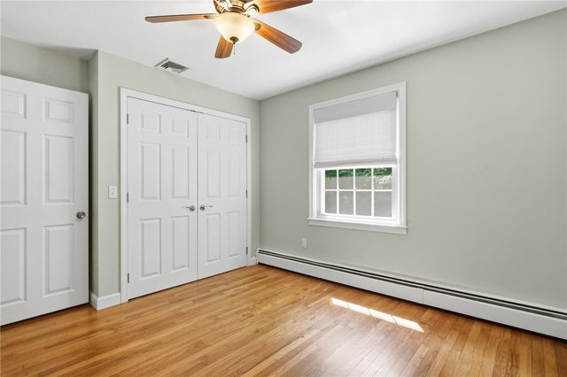 565 Shippeetown Road, East Greenwich, RI 02818
