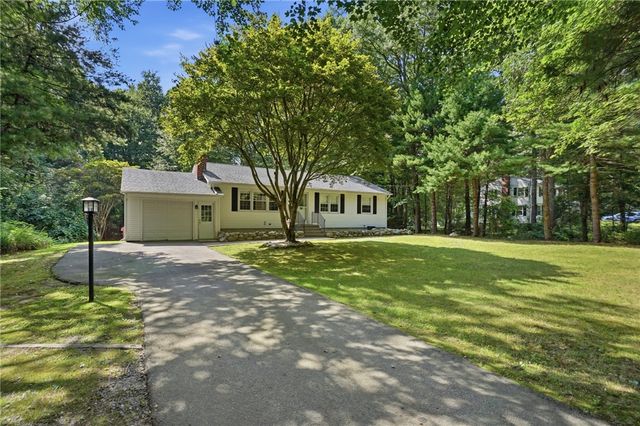 565 Shippeetown Road, East Greenwich, RI 02818