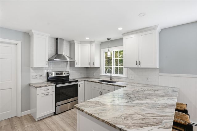 565 Shippeetown Road, East Greenwich, RI 02818