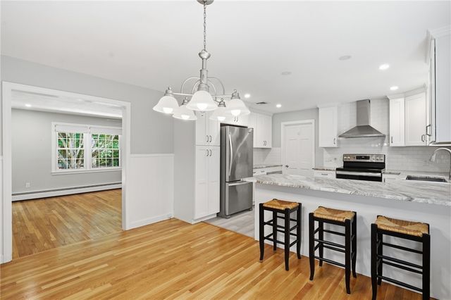 565 Shippeetown Road, East Greenwich, RI 02818