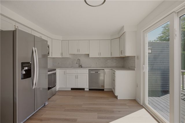 200 Post Road 411, Warwick, RI 02888