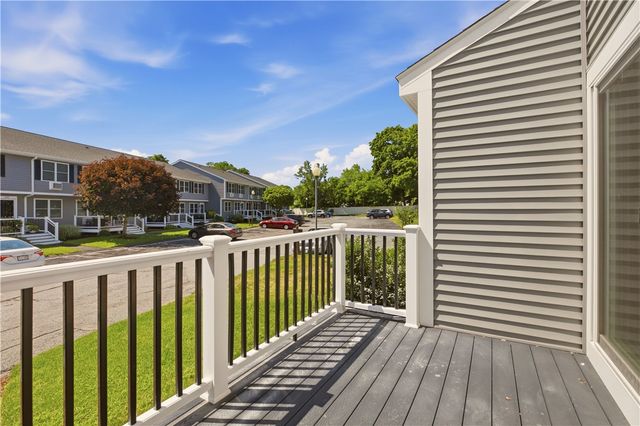 200 Post Road 411, Warwick, RI 02888