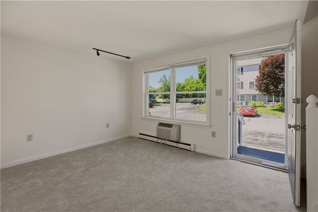 200 Post Road 411, Warwick, RI 02888