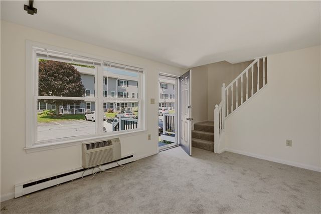 200 Post Road 411, Warwick, RI 02888