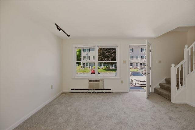 200 Post Road 411, Warwick, RI 02888