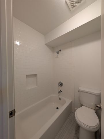 238 Woodcrest Drive, Richardson, TX 75080