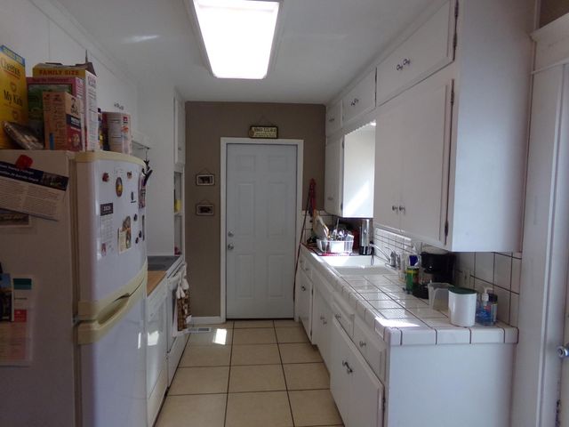 44 W Alpine Ave, Stockton, CA 95204