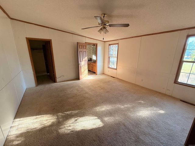 2174 Highway 425 N, Monticello, AR 71655