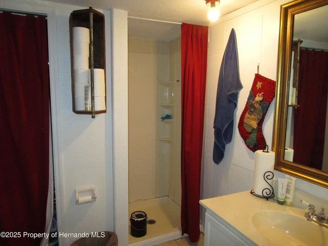 17609 BATHURST Avenue, Spring Hill(pasco), FL 34610