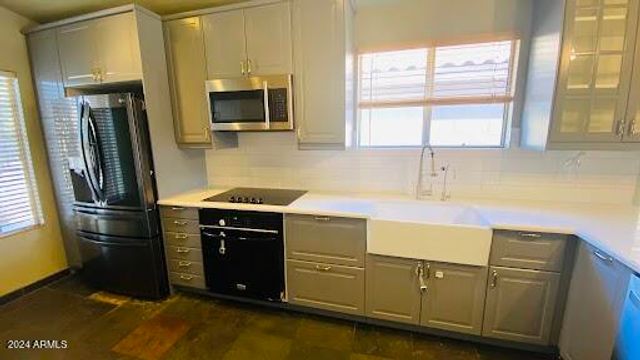 4151 W Bloomfield Road, Phoenix, AZ 85029