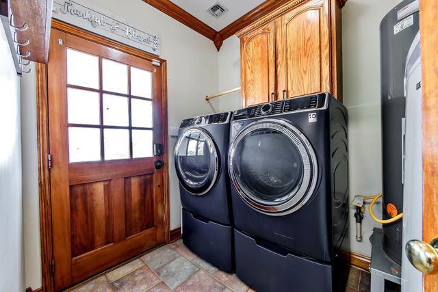 249 Lake Penchant Court, Houma, LA 70360