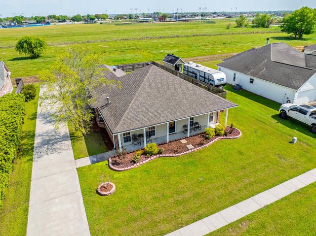 249 Lake Penchant Court, Houma, LA 70360