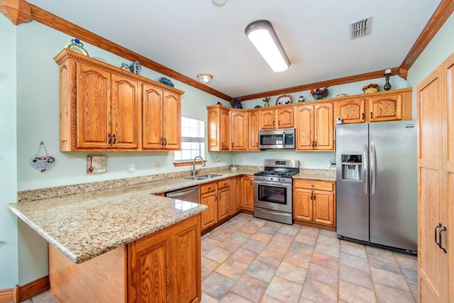 249 Lake Penchant Court, Houma, LA 70360