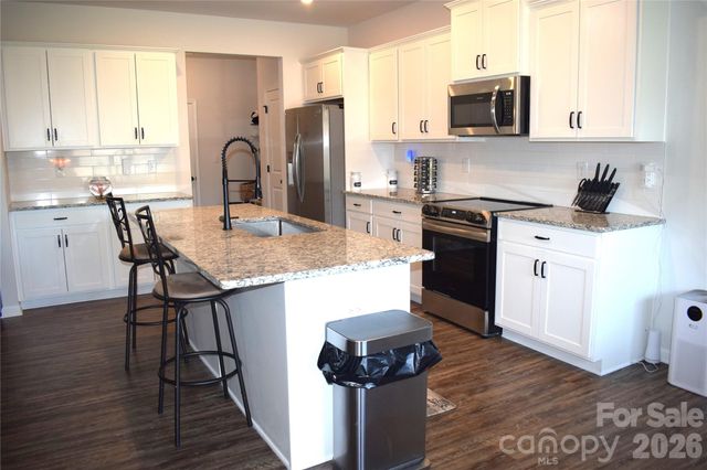6135 Busch Way, Midland, NC 28107