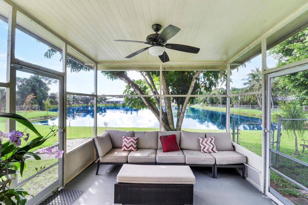 5924 SE Orange Blossom Trail, Hobe Sound, FL 33455