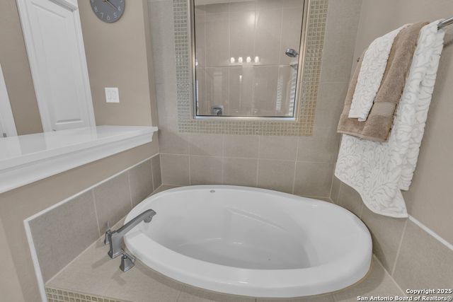 1033 Carriage Loop, New Braunfels, TX 78132